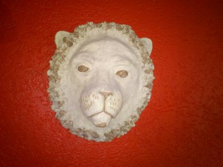 Löwenkopf - Renate Dill - Array auf - Array - Löwenkopf - Renate Dill - Array auf - Array -