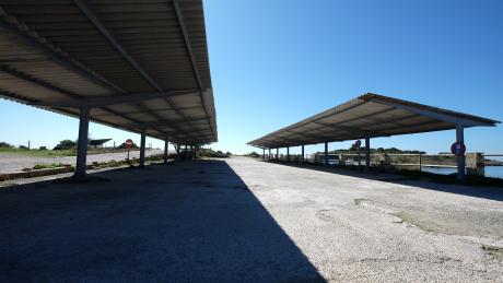 Fluchtpunkt Nr 1 - Stephan Trauner - Array auf - Array - Fluchtpunkt Nr 1 - Stephan Trauner - Array auf - Array -